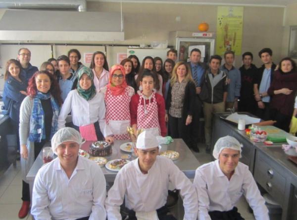 YİYECEK  İÇECEK HİZMETLERİ ALANI
